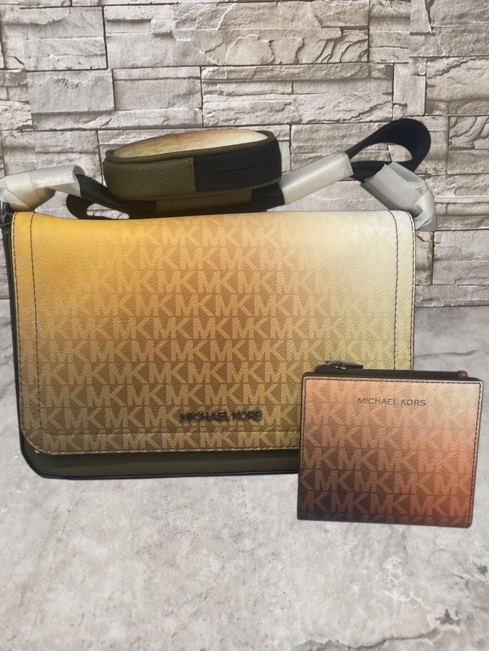 Michael Kors Cooper Mini Flap Crossboy With Pouch & Wallet Olive Ombre